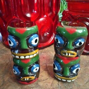 Colorful Vintage Tiki Totem Pole Ceramic Salt and Pepper Shakers.